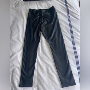 NWOT Hollister fake black leather leggings with fleece lining